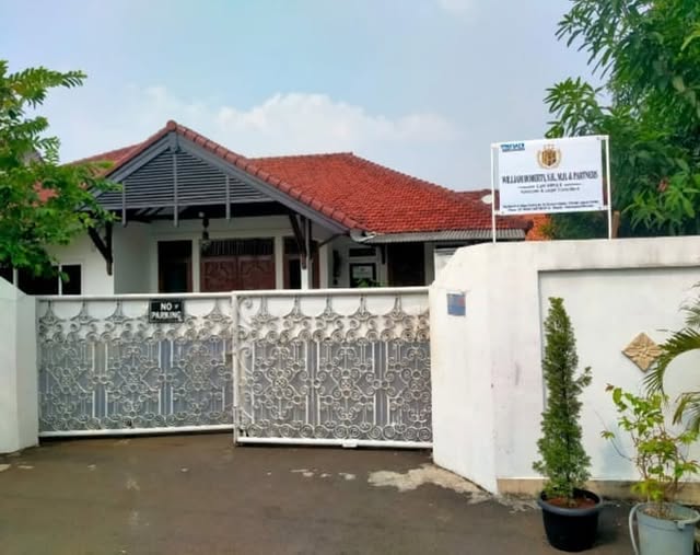 KANTOR-HUKUM-WILLIAM-ROBERTS-AND-PARTNERS-WRP-LAW-OFFIC